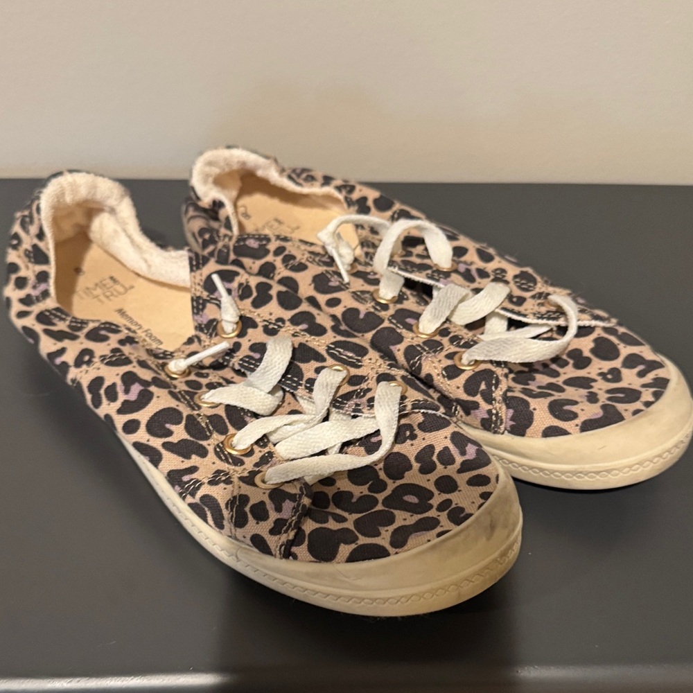 Time AND True Memory Foam Leopard Print Sneakers